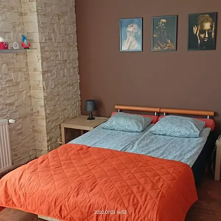 Goscinne W Domu Hanna Kucharska