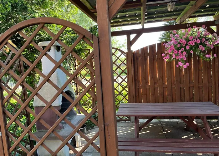 Goscinne W Domu Hanna Kucharska Lantställe *